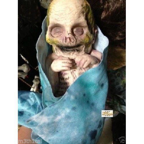  Mario Chiodo Life-Size Rocking Moldy Mommy Halloween Prop