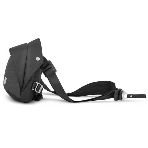  Moshi Tego Slingpack (Black)