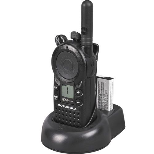 모토로라 Motorola CLS1110 UHF 1W 1-Channel 2-Way Radio
