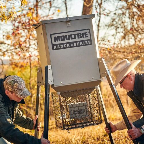  Moultrie Ranch Series Broadcast Feeder (300 lb)