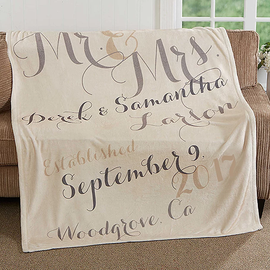  Mr. & Mrs. Fleece Throw Blanket