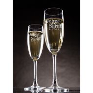 /Mrcwoodproducts Personalized Champagne Glasses Champagne Flutes Bride and Groom Toasting Glasses Set of 2