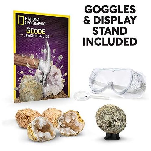  [아마존베스트]NATIONAL GEOGRAPHIC Break Open 4 Geodes Science Kit  Includes Goggles, Detailed Learning Guide and Display Stand - Great STEM Science gift for Mineralogy and Geology enthusiasts o