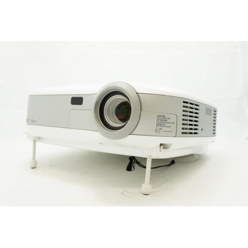  NEC VT670 Value LCD Video Projector