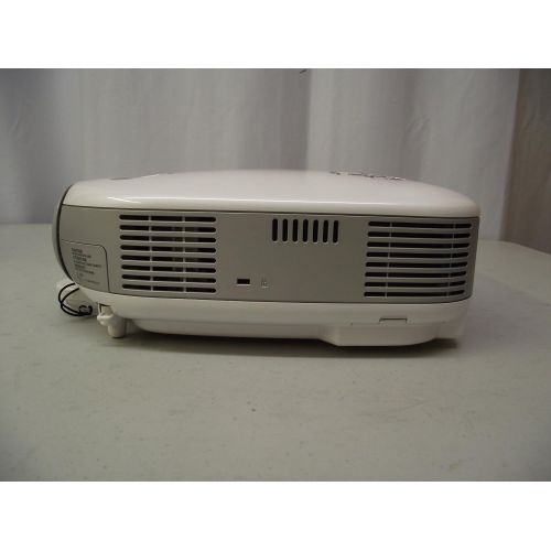  NEC VT470 Digital Video Projector 2000 ANSI Lumens