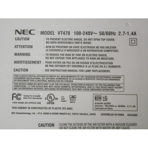  NEC VT470 Digital Video Projector 2000 ANSI Lumens