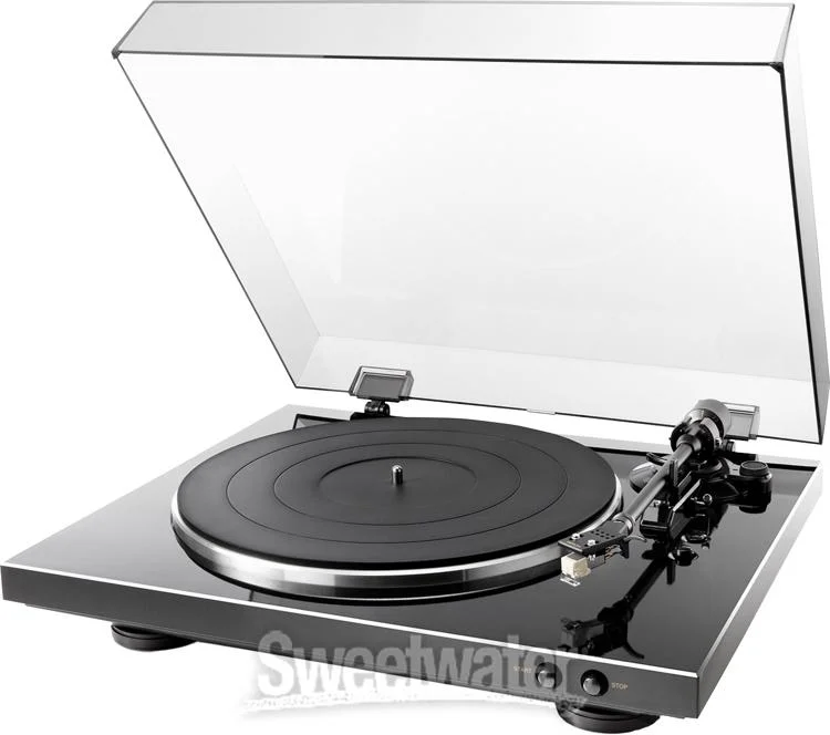  Denon DP-300F Fully Automatic Analog Belt-drive Turntable