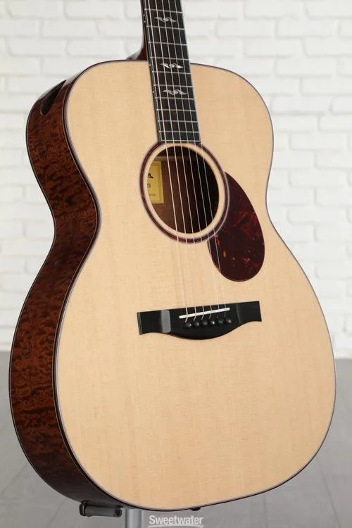NEW
? Eastman Guitars L-OM-QS Acoustic Guitar - Natural