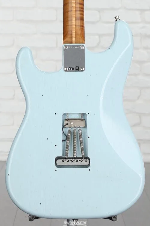  NEW
? Fender Custom Shop GT11 Journeyman Relic Stratocaster Electric Guitar - Sonic Blue, Sweetwater Exclusive