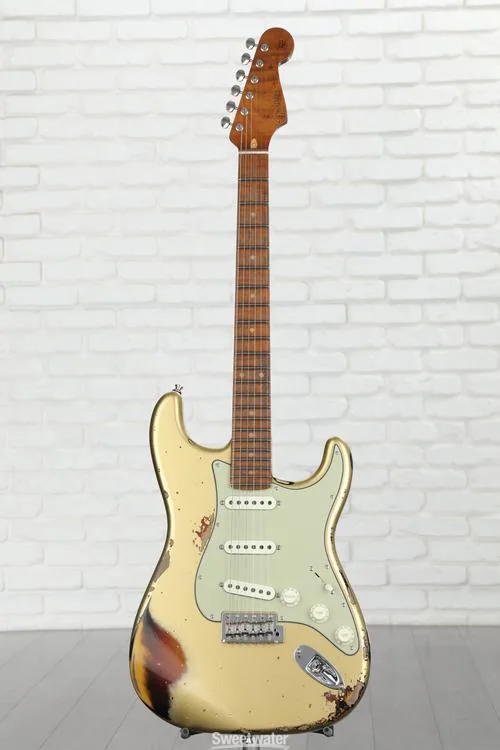  NEW
? Fender Custom Shop GT11 Heavy Relic Stratocaster - Aztec Gold 3-tone Sunburst, Sweetwater Exclusive