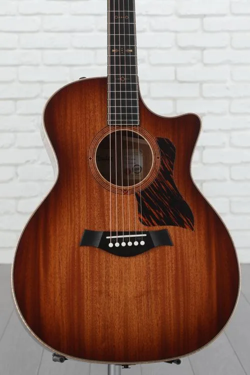  NEW
? Taylor Custom Catch #6 Grand Auditorium Acoustic-electric Guitar - Shaded Edgeburst