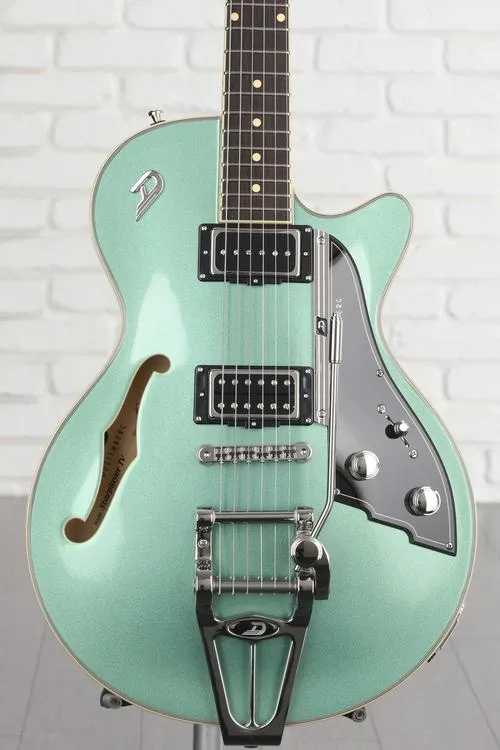 NEW
? Duesenberg Duo-Tone Starplayer TV Semi-hollowbody Electric Guitar - Catalina Green and White