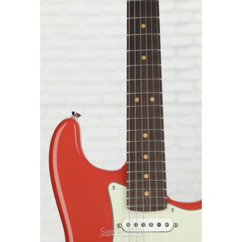  NEW
? Fender American Professional II GT11 Stratocaster Electric Guitar - Fiesta Red, Sweetwater Exclusive