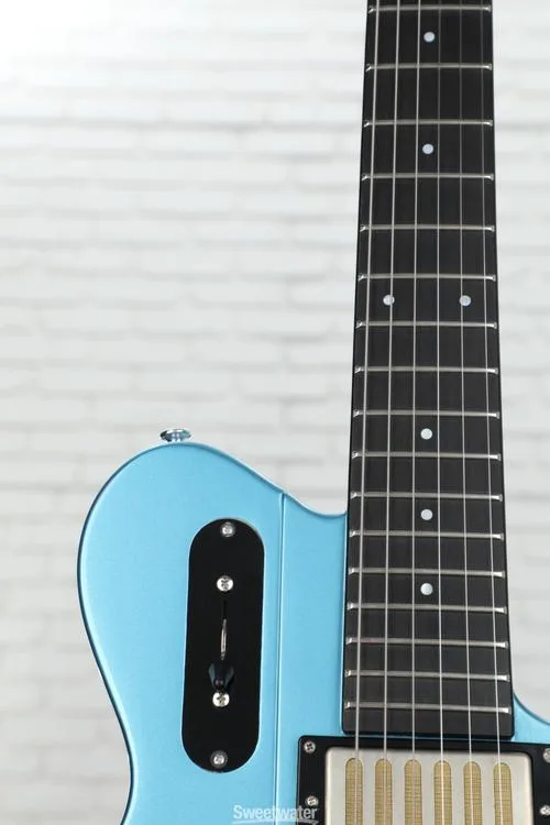  NEW
? Eastman Guitars Juliet LA Electric Guitar - Celestine Blue