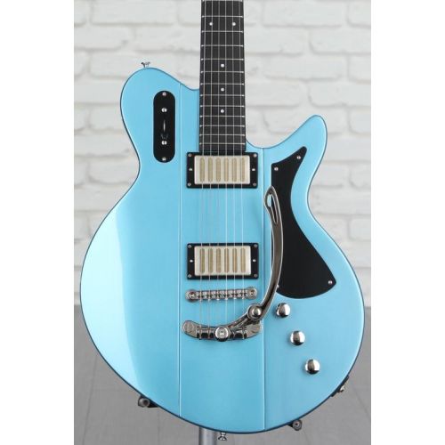  NEW
? Eastman Guitars Juliet LA Electric Guitar - Celestine Blue