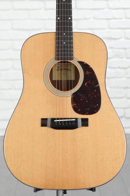  NEW
? Eastman Guitars E6D Thermo-cured Dreadnought Acoustic Guitar - Natural