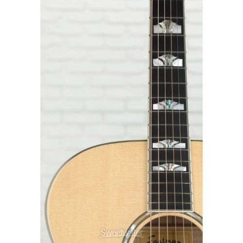  NEW
? Eastman Guitars AC630 Jumbo Acoustic Guitar - Natural