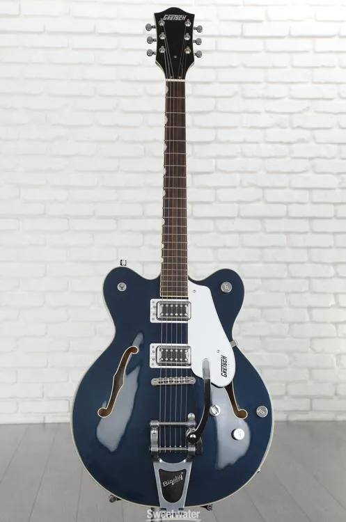  NEW
? Gretsch G5622T Electromatic Center Block Double-Cut with Bigsby - Midnight Sapphire