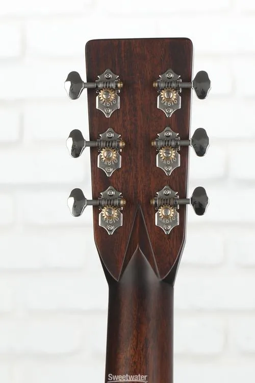  NEW
? Eastman Guitars E20OM Traditional Thermo-cured Orchestra Model Acoustic Guitar - Natural