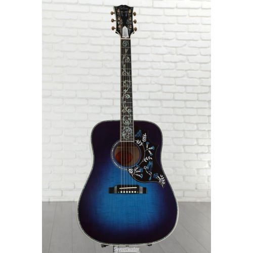  NEW
? Gibson Acoustic Hummingbird Ultima Acoustic Guitar - Viper Blue Burst, Sweetwater Exclusive