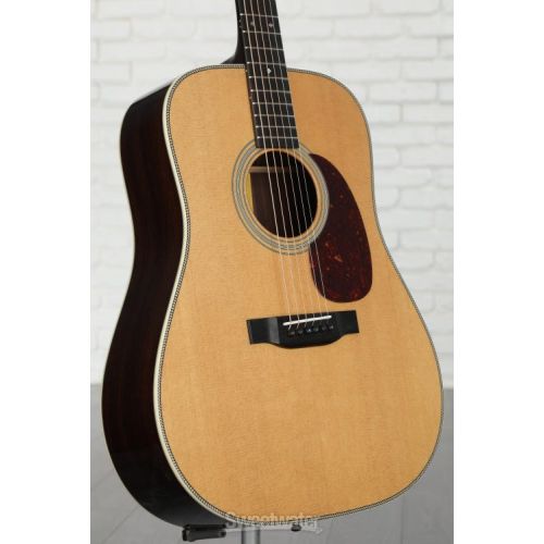  NEW
? Eastman Guitars E8D Thermo-cured Dreadnought Acoustic Guitar - Natural