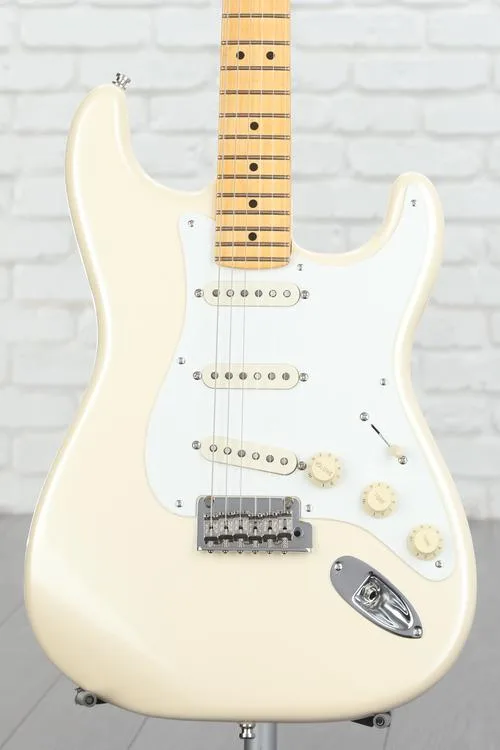 NEW
? Fender Lincoln Brewster Stratocaster Electric Guitar - Olympic Pearl with Maple Fingerboard