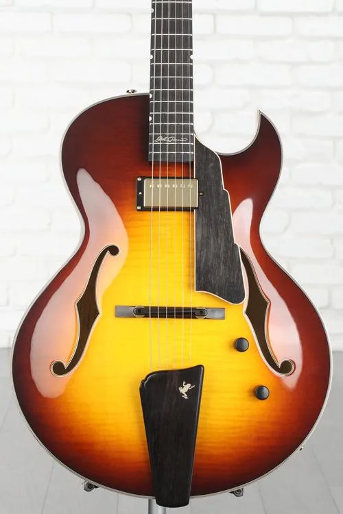 NEW
? Eastman Guitars AR480CE John Pisano 30th-anniversary Edition Archtop Hollowbody Electric Guitar - Sunburst