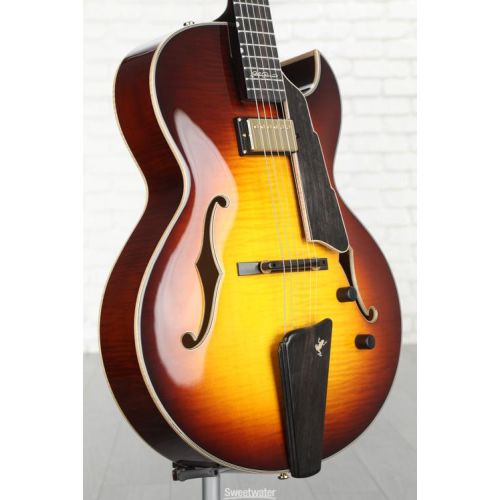  NEW
? Eastman Guitars AR480CE John Pisano 30th-anniversary Edition Archtop Hollowbody Electric Guitar - Sunburst