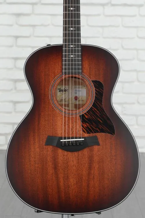  NEW
? Taylor 324e Acoustic-electric Guitar - Tobacco