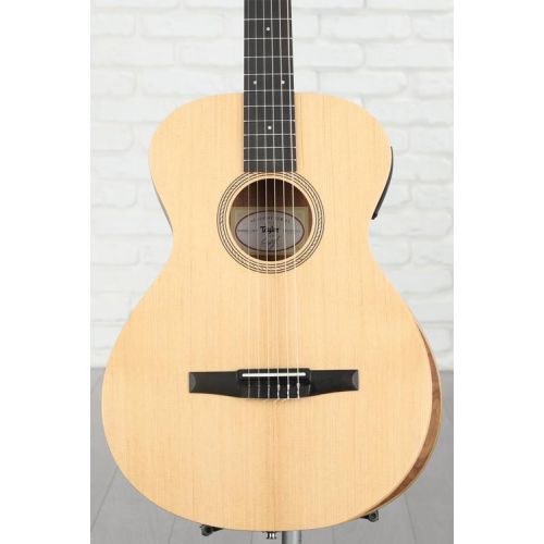  NEW
? Taylor Academy 12e-N Left-handed Nylon-string Acoustic-electric Guitar - Natural