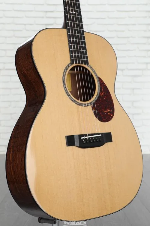 NEW
? Eastman Guitars E1OM-Special Acoustic Guitar - Thermo-Cured Natural