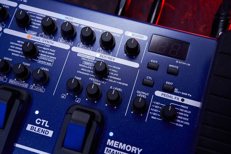  NEW
? Boss ME-90B Bass Multi-effects Processor