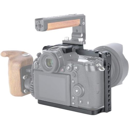  NICEYRIG Camera Cage for Panasonic Lumix S1 S1r, with Quick Release NATO Rails & 1/4 3/8 Locating Holes- 316