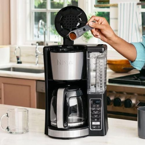 닌자 Ninja CE200 Programmable Coffee Brewer 12-Cup