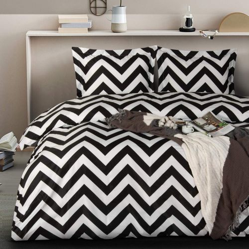  [아마존베스트]NTBAY Microfiber Twin Duvet Cover Set, 2 Pieces Ultra Soft Chevron Printed Comforter Cover Set with Zipper Closure and Corner Ties for Kids, Black and White