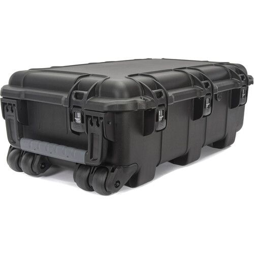  Nanuk 962 Wheeled Hard Case with Padded Divider Insert (Black, 70L)