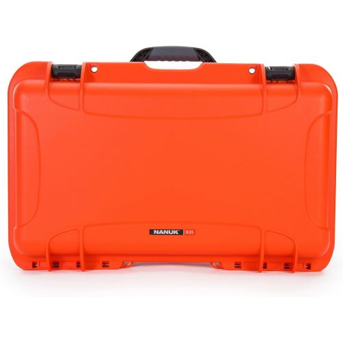  Nanuk 935 Waterproof Hard Case with Wheels Empty - Graphite