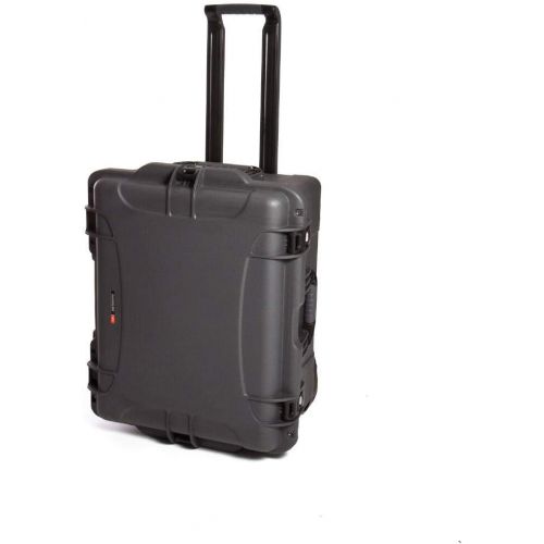  Nanuk 960 Waterproof Hard Case with Wheels and Padded Divider - Black