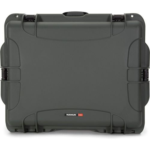  Nanuk 960 Waterproof Hard Case with Wheels and Padded Divider - Graphite