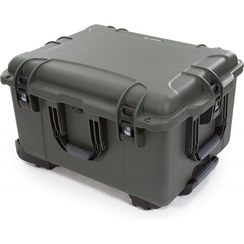  Nanuk 960 Waterproof Hard Case with Wheels Empty - Graphite