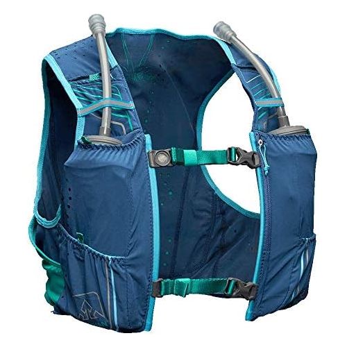  Nathan Women’s Hydration Pack/Running Vest VaporHowe 4L 2.0 4L Capacity with Twin 20 oz Soft flasks Bottles, Hydration Backpack Running, Marathon, Hiking, Outdoors, Cycling