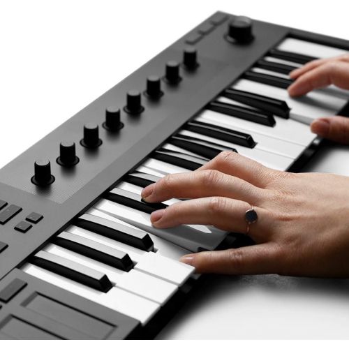 네이티브 인 스트루멘츠 [아마존베스트]Native Instruments Komplete Kontrol M32 Controller Keyboard