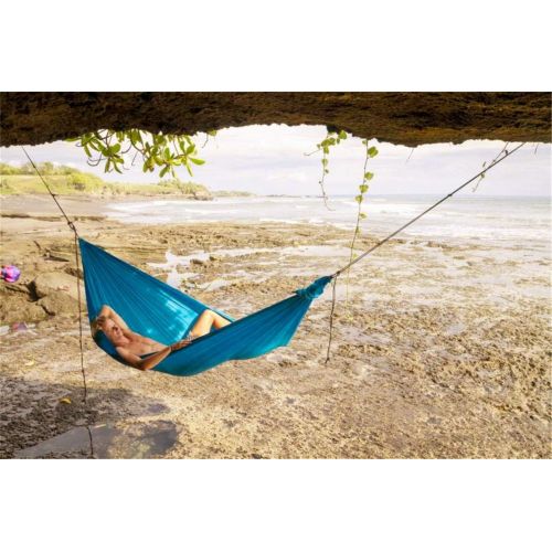  NATUREFUN Ultraleichte Reise Camping Hangematte | 300kg Tragkraft, (275 x 140 cm) Atmungsaktiv, Schnelltrocknendes Fallschirm Nylon | 2 x Premium Karabiner, 2 x Nylon-Schlingen Inb