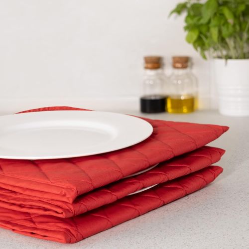  Navaris Electric Plate Warmer - 10 Plate Blanket Heater Pockets for Warming Dinner Plates to 165 Degrees in 10 Minutes - Thin Folding Design - Red