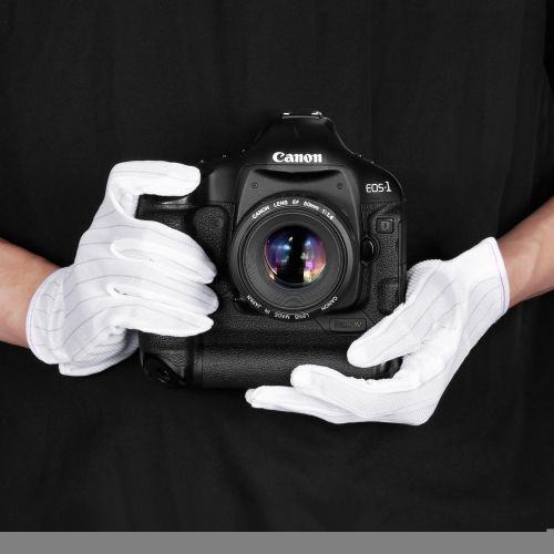 니워 Neewer 3-in-1 DSLR Camera Cleaning Kit - 1 Pair Anti-Static Gloves, Lens Brush, and Microfiber Cleaning Cloth for Canon Nikon Sony Panasonic Olympus Cameras and Camcorder Lens