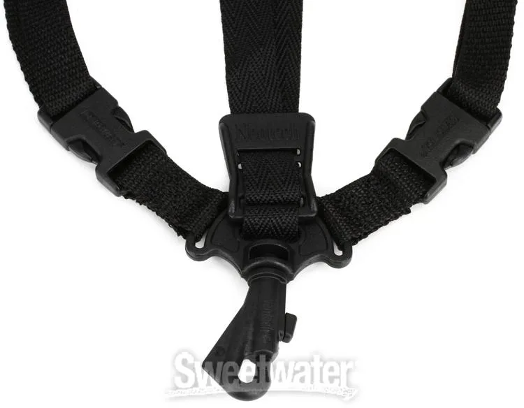  Neotech Soft Harness - Regular with Swivel Hook - Black