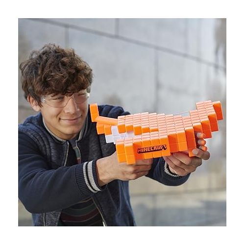 너프 Nerf Minecraft Pillager's Crossbow, Dart-Blasting Crossbow, Includes 3 Elite Darts, Real Crossbow Action, Pull-Back Priming Handle