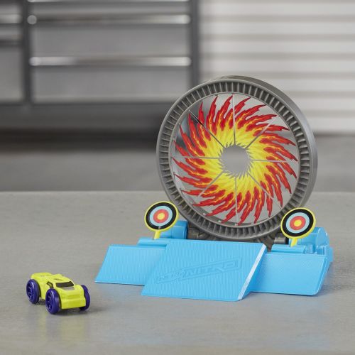 너프 Nerf Nitro Bullseye Blast Stunt Set