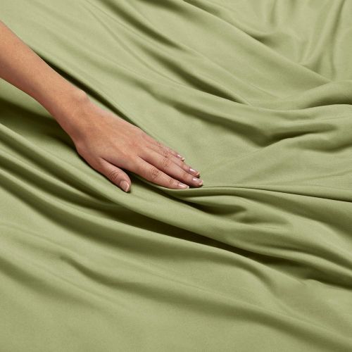  Nestl Bedding Soft Sheets Set  4 Piece Bed Sheet Set, 3-Line Design Pillowcases  Easy Care, Wrinkle Free  8”12” Fit Low Profile Fitted Sheet  Warranty Included  RV Short Quee