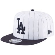 New Era MLB Pinstripe Snapback - Mens